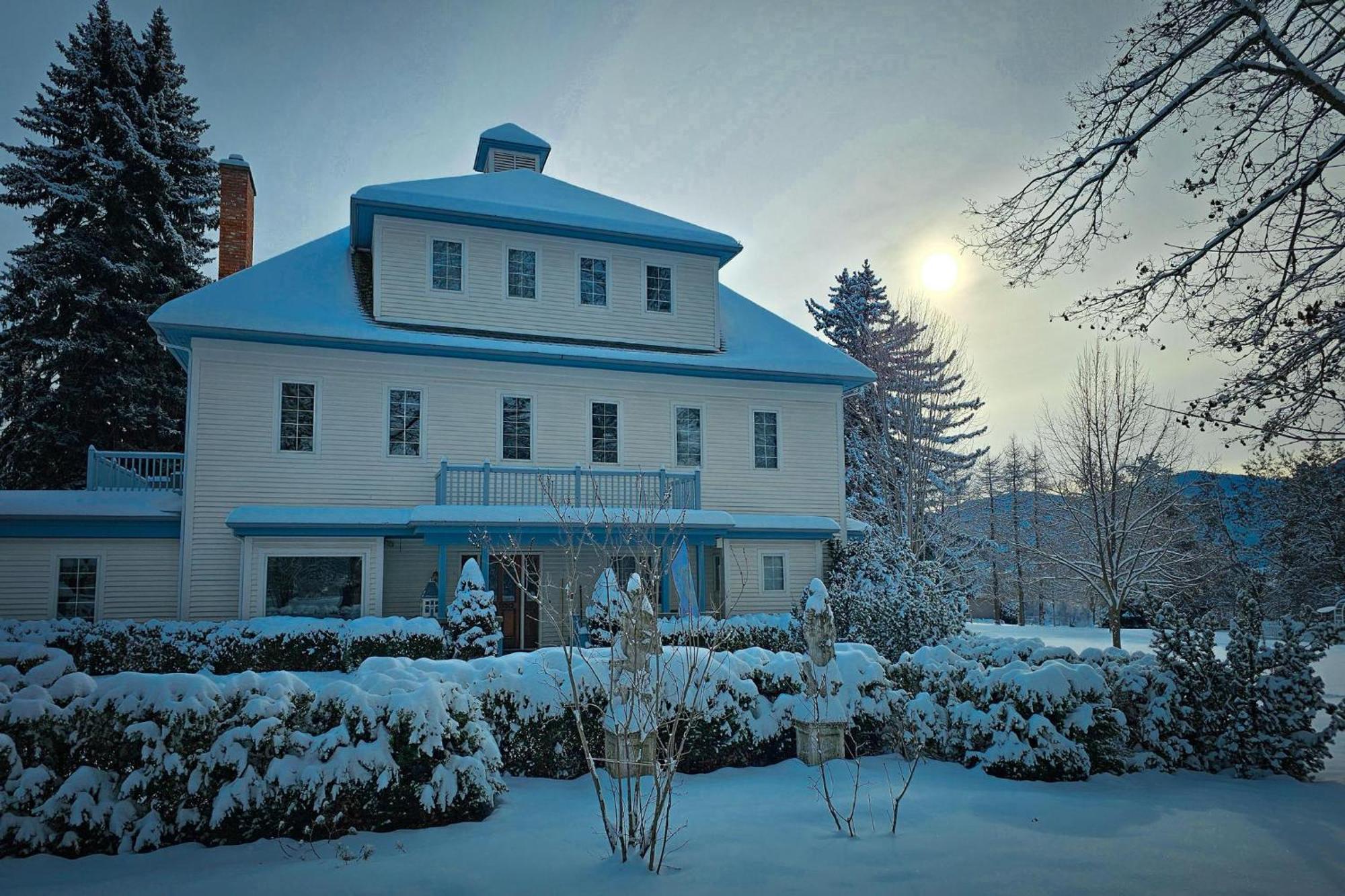 Gardenview Estate Bed And Breakfast Kettle Falls 外观 照片